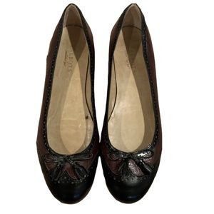 Talbots Black and Brown Winged Tipped  Flats 10